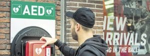 Een AED op elke sport- accommodatie